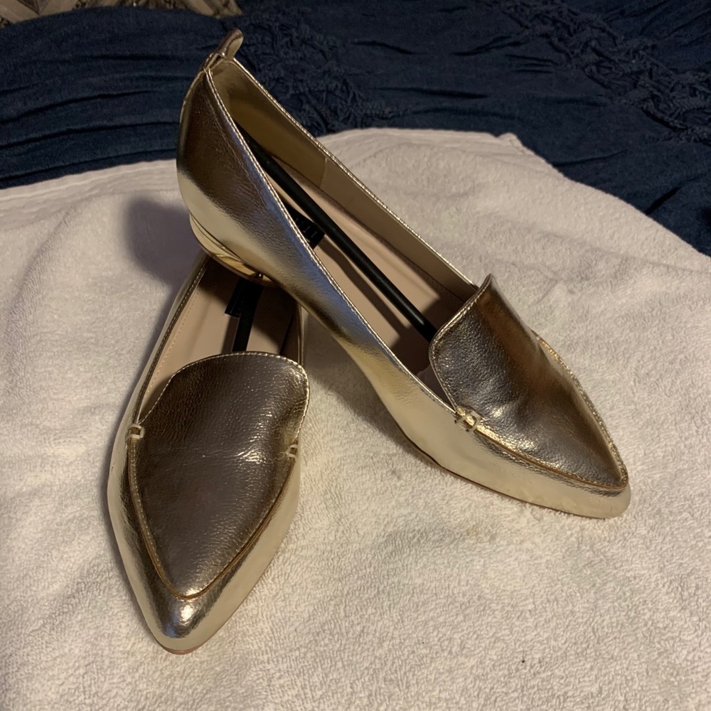ELOQUII gold flats